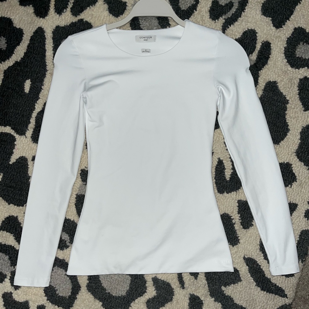 Aritzia contour double lined fitted long sleeve top shirt size s small